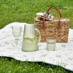 Dzbanek do wody i napojów DUKA ALOHA 2300 ml akrylowy zielony