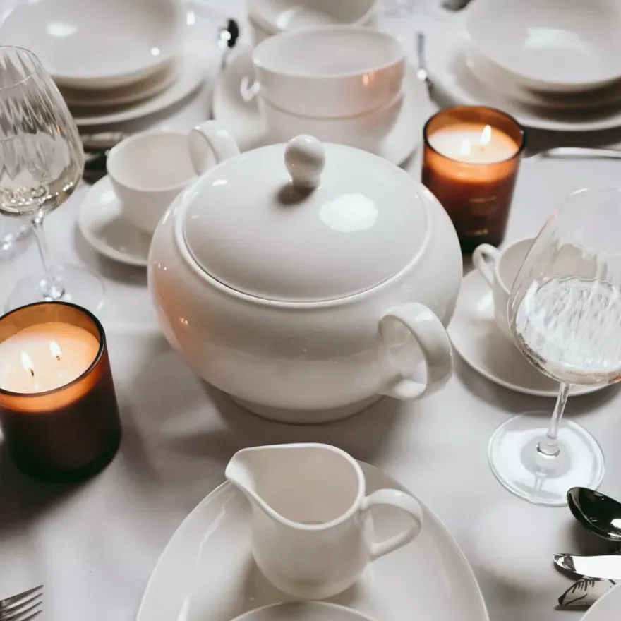 Filiżanka ze spodkiem DUKA FELICIA 130 ml biała porcelana