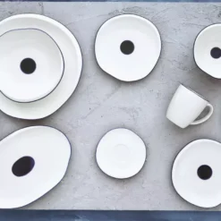 Filiżanka ze spodkiem DUKA KROG 220 ml biała granatowa porcelana