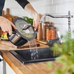 Garnek z pokrywką DUKA ESKIL 8500 ml srebrny stal nierdzewna