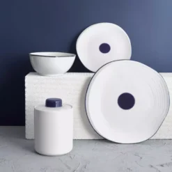 Talerz płytki obiadowy DUKA KROG 27 cm biały granatowy porcelana