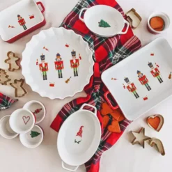 Zestaw świątecznych wykrawaczy do ciastek DUKA FESTLIG 4 szt. stalowy